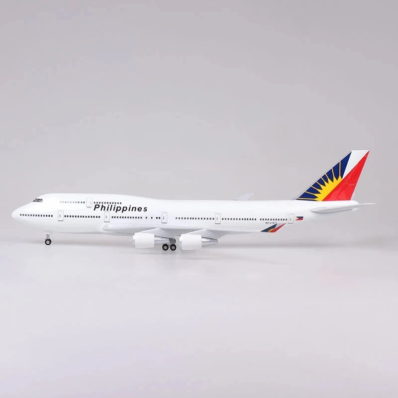 1:150 Scale 47cm Diecast Airplane Toy Philippine Airways B747 Plane Resin Model Kit With Lights & Base Aviation Collectible Gift