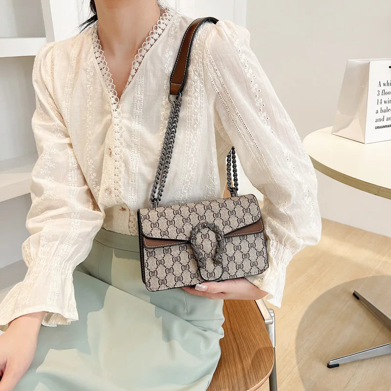 Fashion trend retro printed chain bag popular underarm crossbody shoulder bag