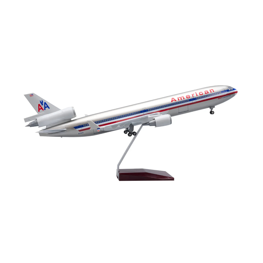 47cm Toys Model Airplane A320 B737 B747 B777 B787 MD-11 American Spirit NWA MD11 Resin Plane With Light Collection