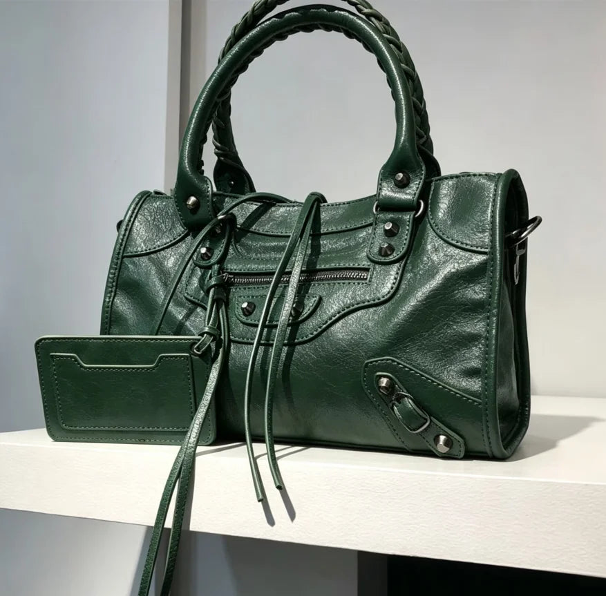 New 2026 Autumn and Winter Handbag Crossbody Large Capacity City Motorcycle Shoulder Bag Tote Bag for Women Luxury Handbags