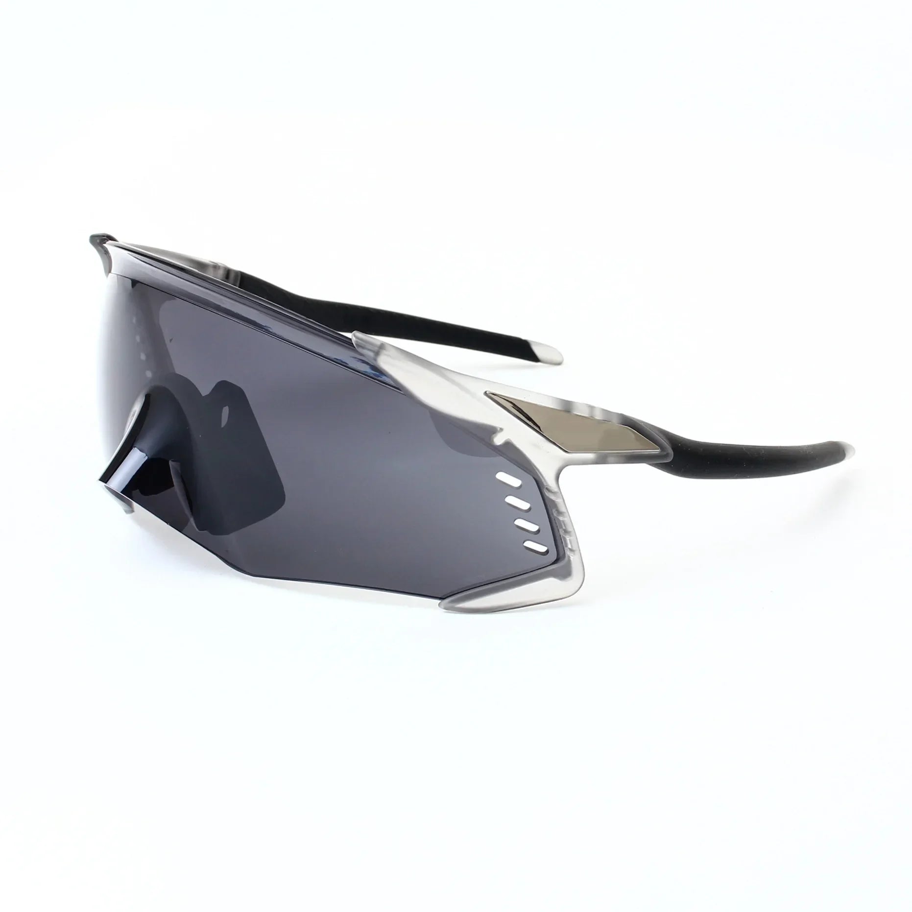 New sports glasses for men and women suitable for road, skiing, and hiking, retro windshields, and sand resistant hiking goggles