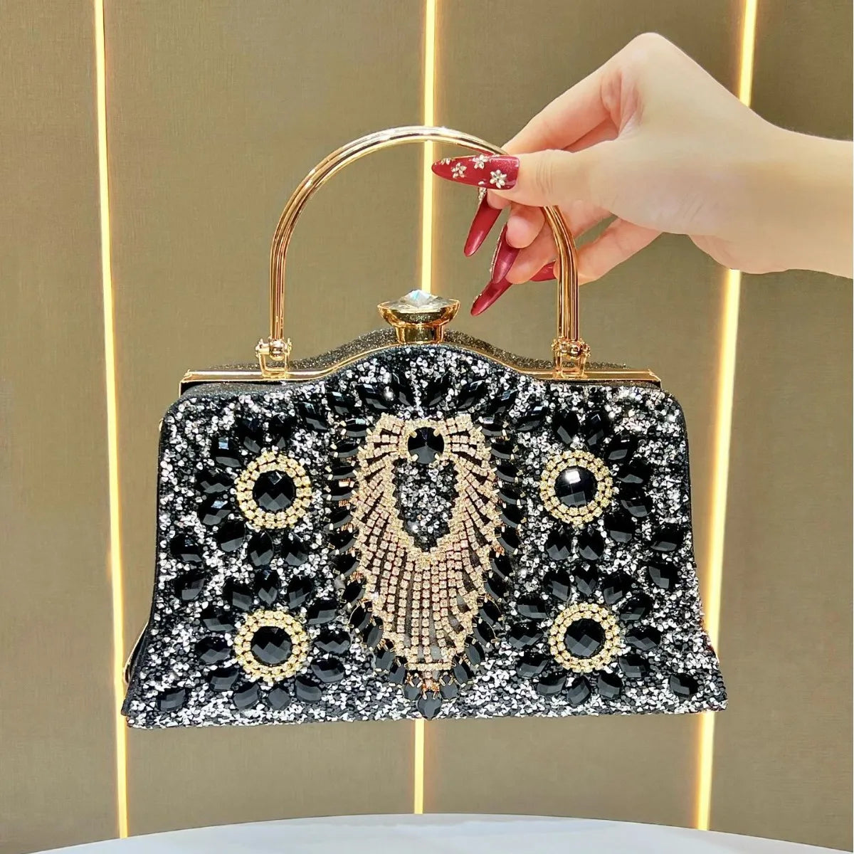 New evening bag full of diamonds handbag European and American fashion celebrity cheongsam dress banquet bag messenger bag