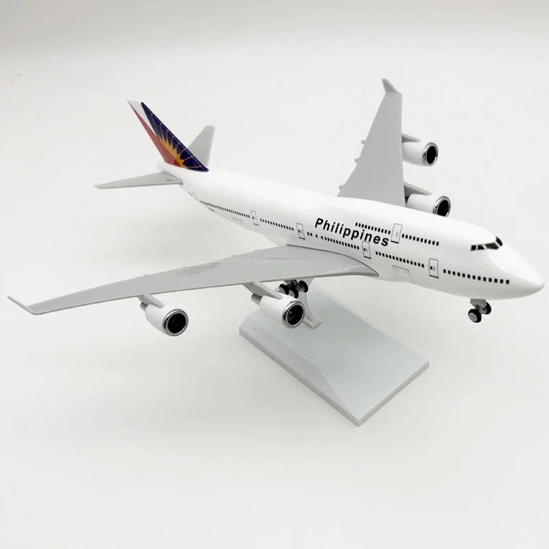Airplane Scale 1:250 B747 Philippine Airlines Aircraft Model 30cm Resin Simulation Aircraft Toys Child Aviation Enthusiast Gift