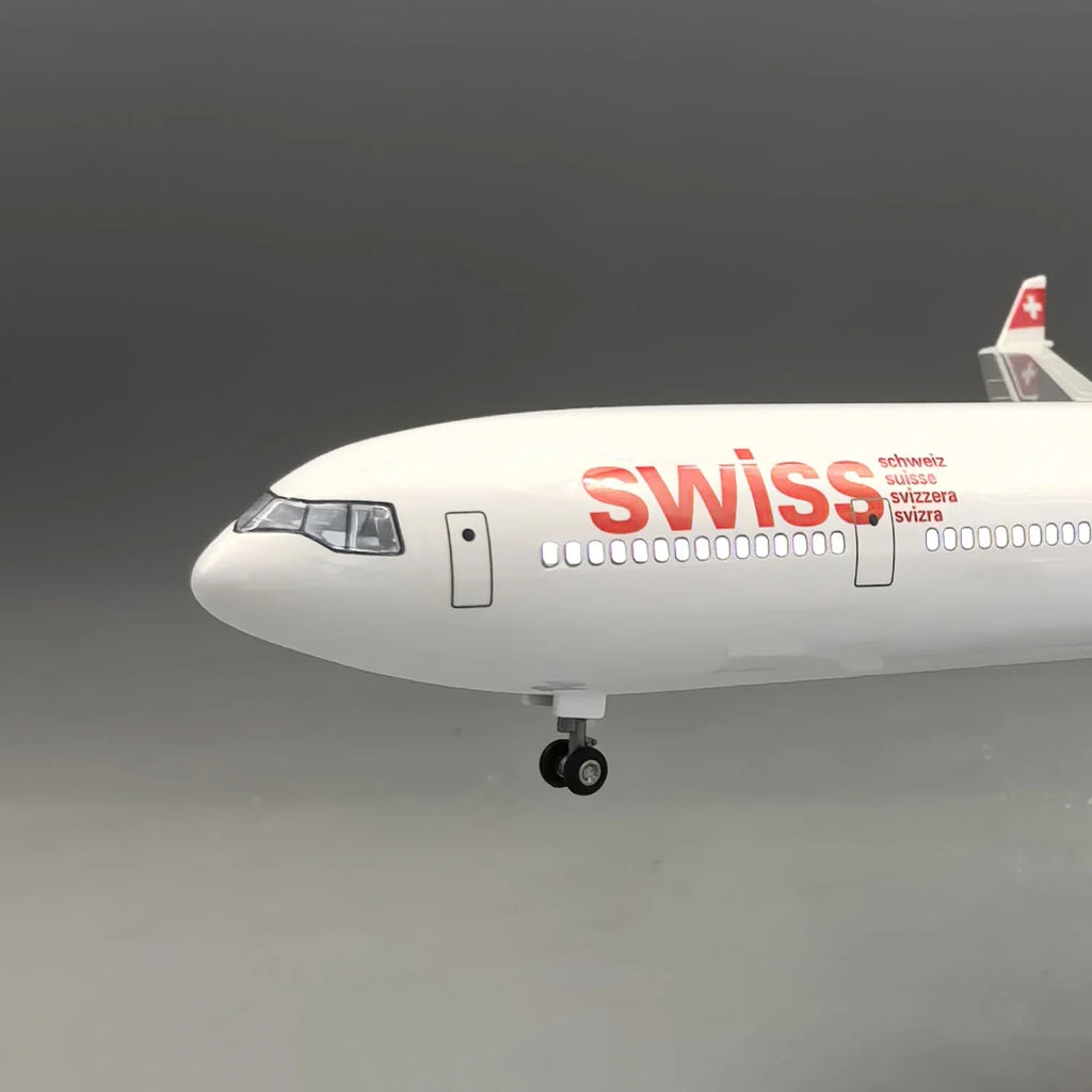 Md-11 Plane Model swiss Airlines resin Die-cast airplane Model Kit With Led Light & Stand toy planes for kids Collectible