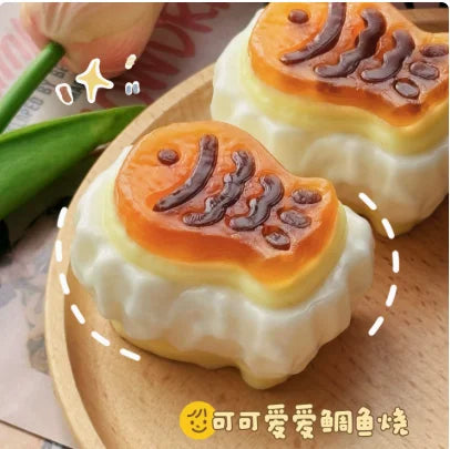 Hand-painted Taiyaki Biscuit Silicone Squishy Soft Squeeze Stress Relief Realistic Taiyaki Filled Biscuit Shape Stress Relief