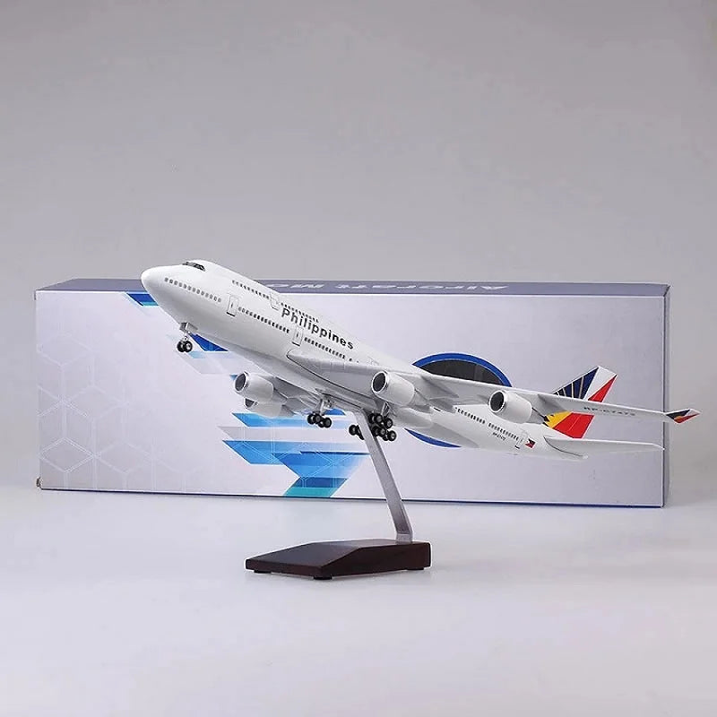 1:150 Scale 47cm Diecast Airplane Toy Philippine Airways B747 Plane Resin Model Kit With Lights & Base Aviation Collectible Gift