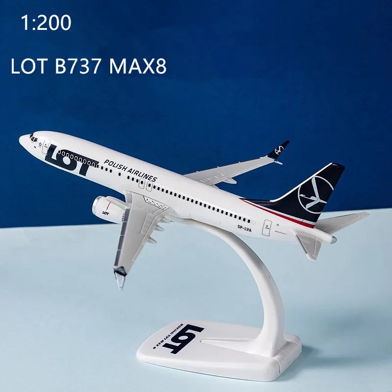 1:200 Model Marabu/Play/Vueling/A320neo Austrian/ LOT B737 MAX8 Polish Air Airline Aircraft Assembly Plane Airplanes Collection