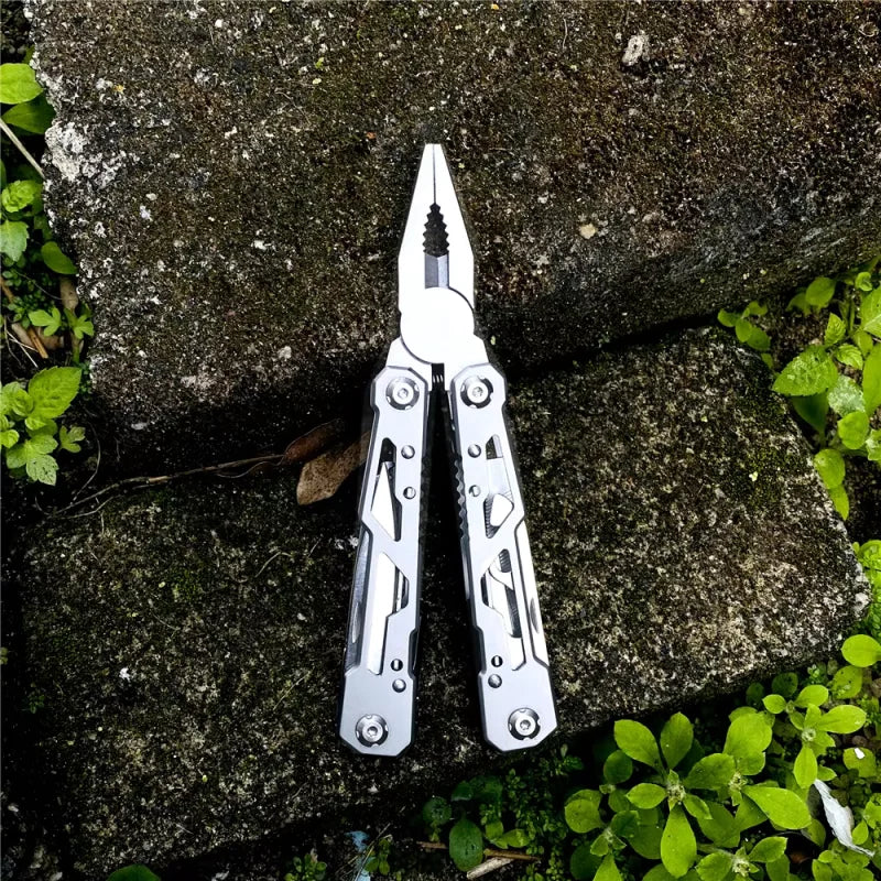 Hollow Out Folding Plier Portable Multifunctional Tool Plier Outdoor Emergency Camping Combined Knife Plier