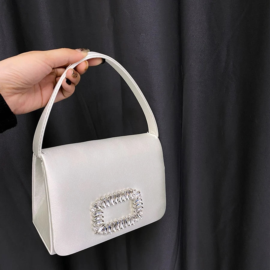 Luxury Diamond Square Button Women's Evening Bag Party Clutch Purses Satin Rhinestone Small Square Bag Chains Shoulder Bag Bolsa