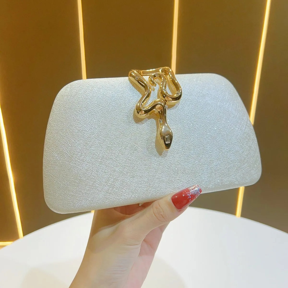 Snake Buckle Evening Bags for Women Luxury Elegant Clutch Chain Shoulder Bags for Ladies Party Wedding Purse Handbags Bolso 2025
