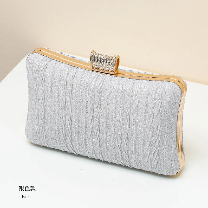 New dinner party bag, women's fashionable and versatile high-end messenger one-shoulder carry bag