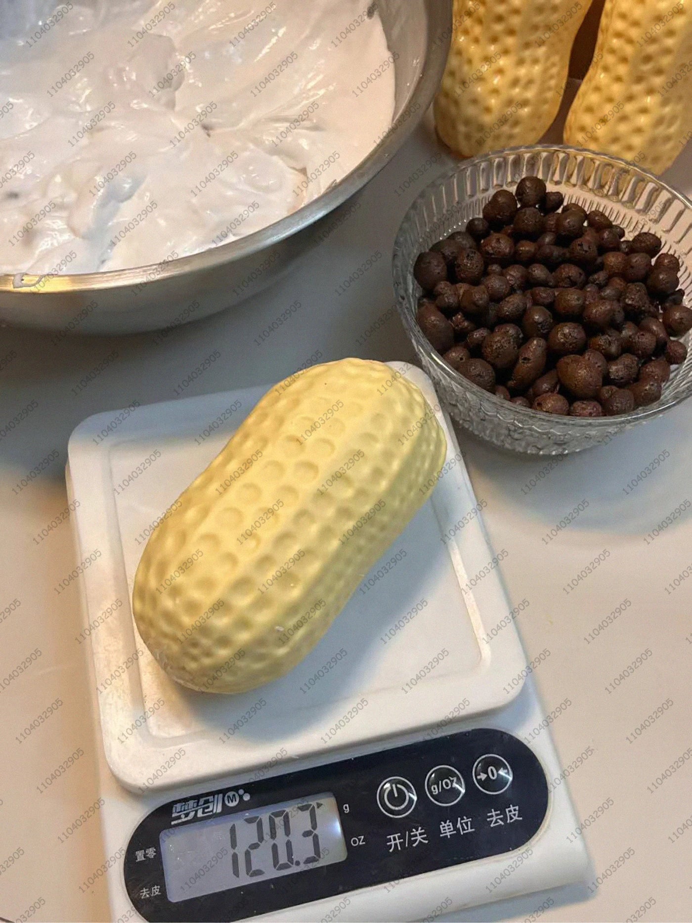 Peanut Stress Ball Crunchy Squeeze Bal Squishy Toy Simulated Peanut Squeeze Stress Relief Buttery-Soft Feel ASMR Sensory Adults@
