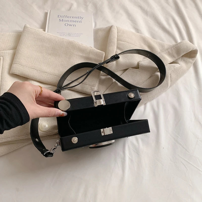 Retro Camera Shaped PU Box Unisex Crossbody Bag 2026 New Versatile Fashion Square Bag Casual Commuting Crossbody Bag