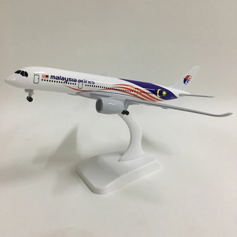 JASON TUTU 20CM Malaysia Airlines Airbus A350 Aircraft Model Planel Airplane Metal Diecast Planes Collect Gifts