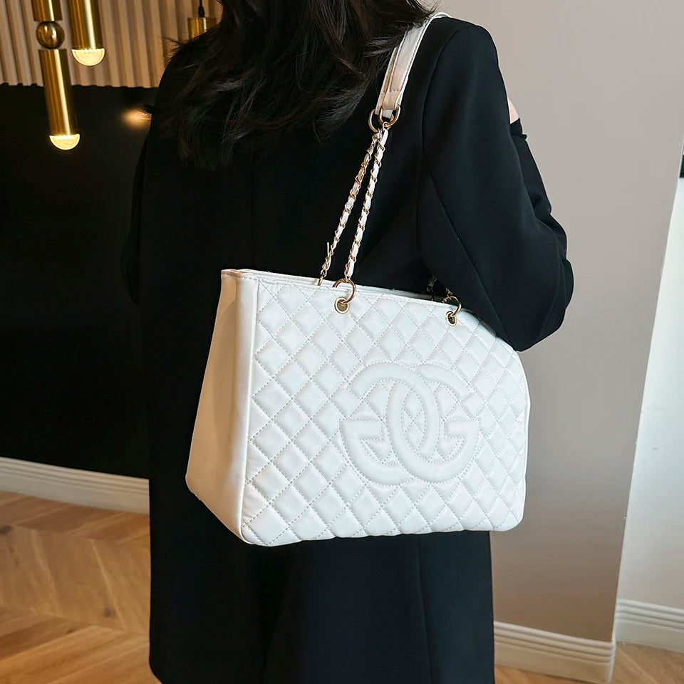 2026 New Classic Retro Chain Messenger Bag Women's Luxury Leather Shoulder Bag Paris Fashion Zipper Handbag
