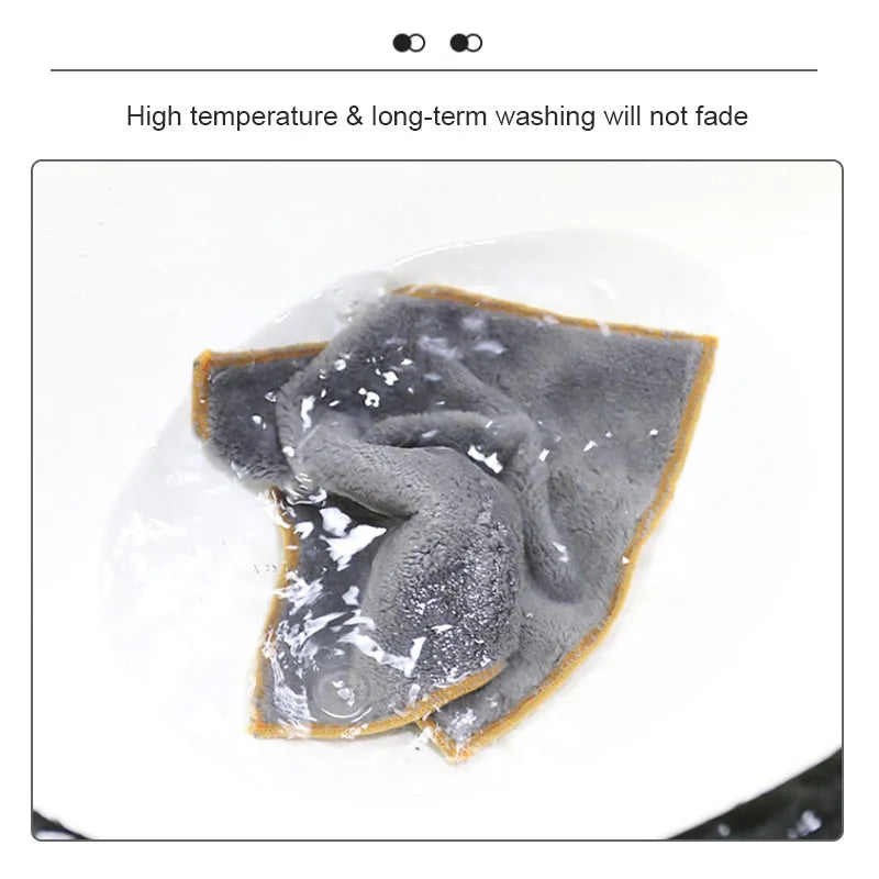Car Cleaning Soft Brush Microfiber Towel Dust Removal Tool For Toyota GR 86 CHR Prado Alphard Yaris Prius Camry Crown RAV4 Supra