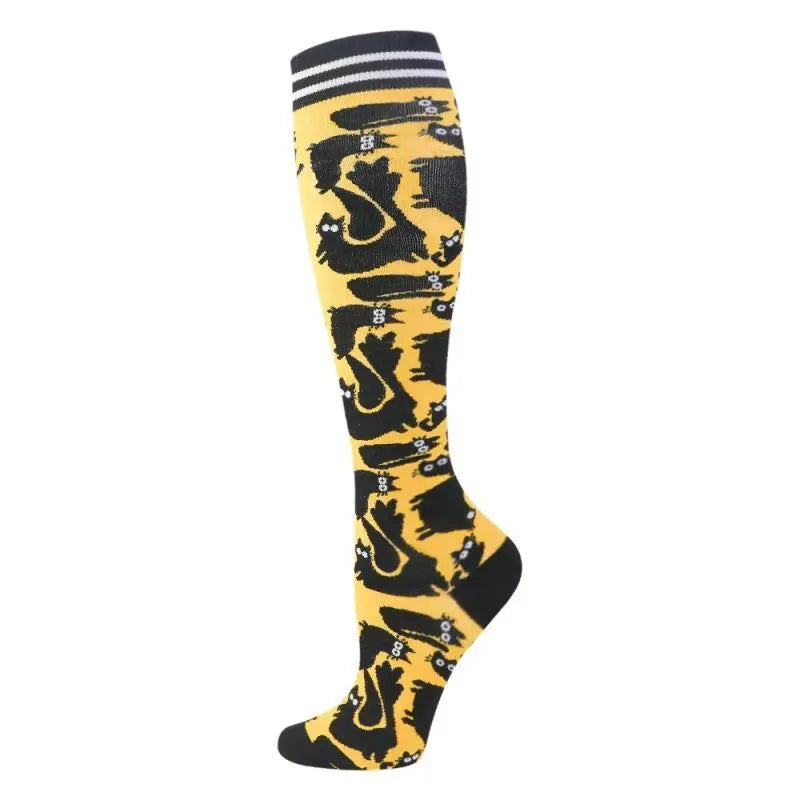 Compression Socks for Men and Women Medical Althetic Diabetes Varicose Veins Sports Socks for Running Cycling Travel Flight