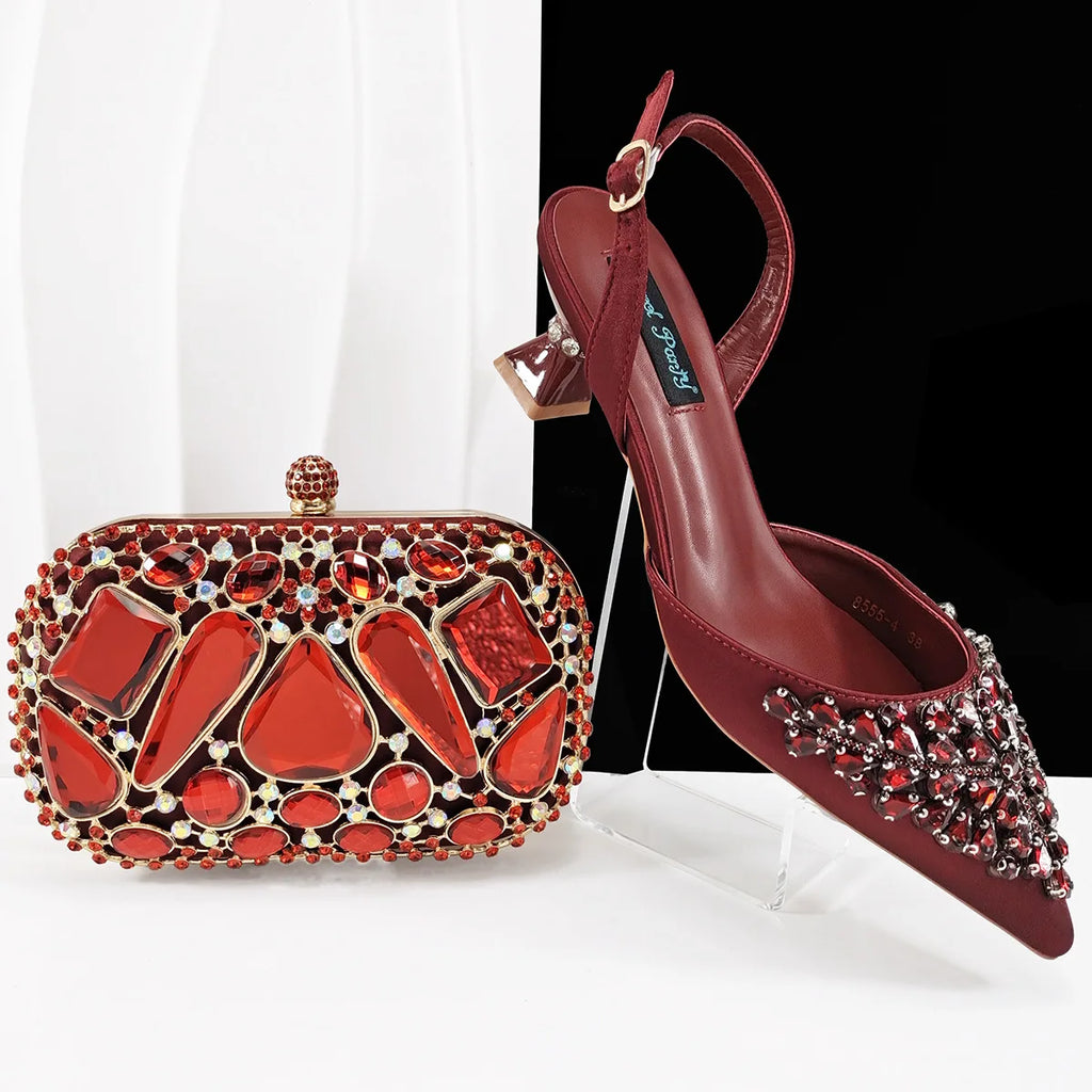 2025 Big Cryatal Italian Design African Women Shoes Matching Bag Pointed Toe Comfortable Heels for Party in Champagne Color