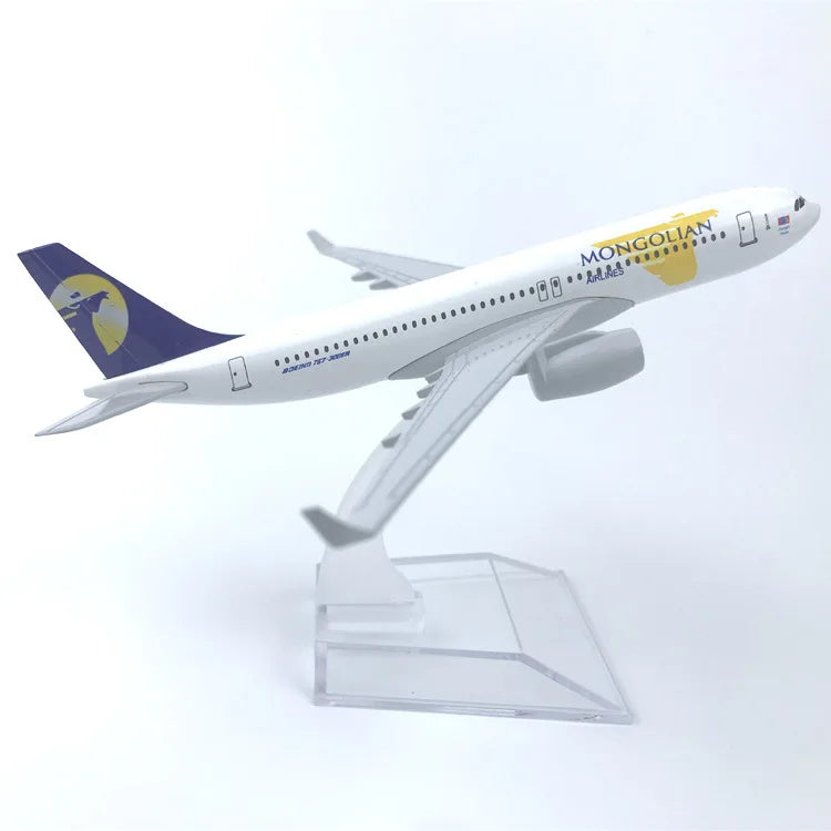 A220/A330 Series A330 North Korea Airways With Landing Gear Airplane Model Metal 16CM Simulation Diecast Aircraft Model Toy