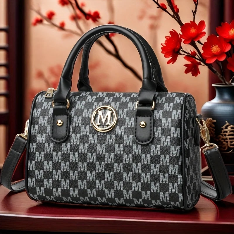 Simple Printed Metal Sheet Handbag, Fashionable Retro Versatile Crossbody Bags, Suitable for Commuting Banquet Pillow Bag