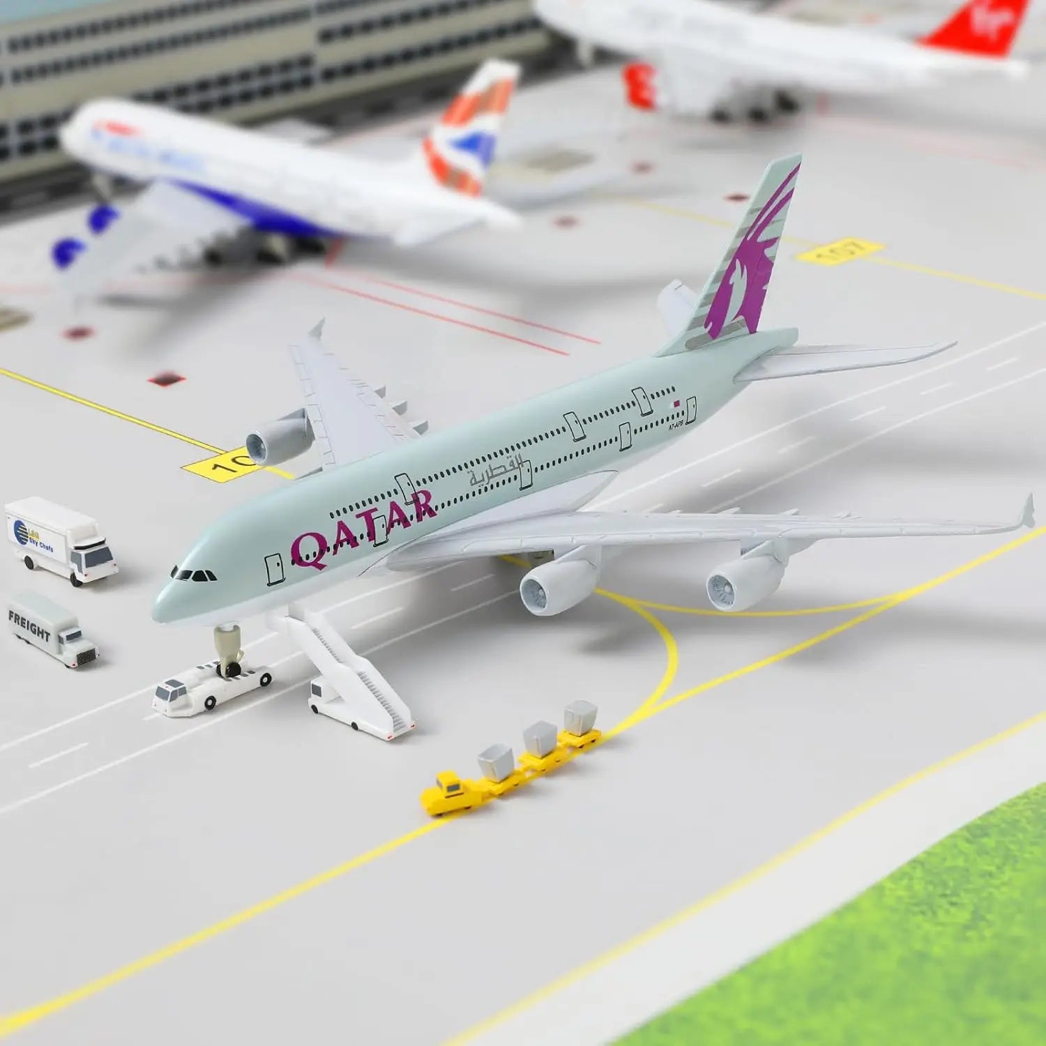 1/300 Scale 20cm Die-cast Metal Toy Plane Model Kit Qatar A380 Sky Jumbo Model Plane with Stand for Collections and Displays