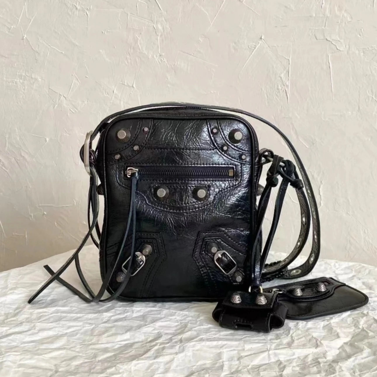 Leather Motorcycle Crossbody Bag Unisex Oil Wax Cowhide Rivet Flip Cover Street Style Soft Square Shape Shoulder Bag for Men...