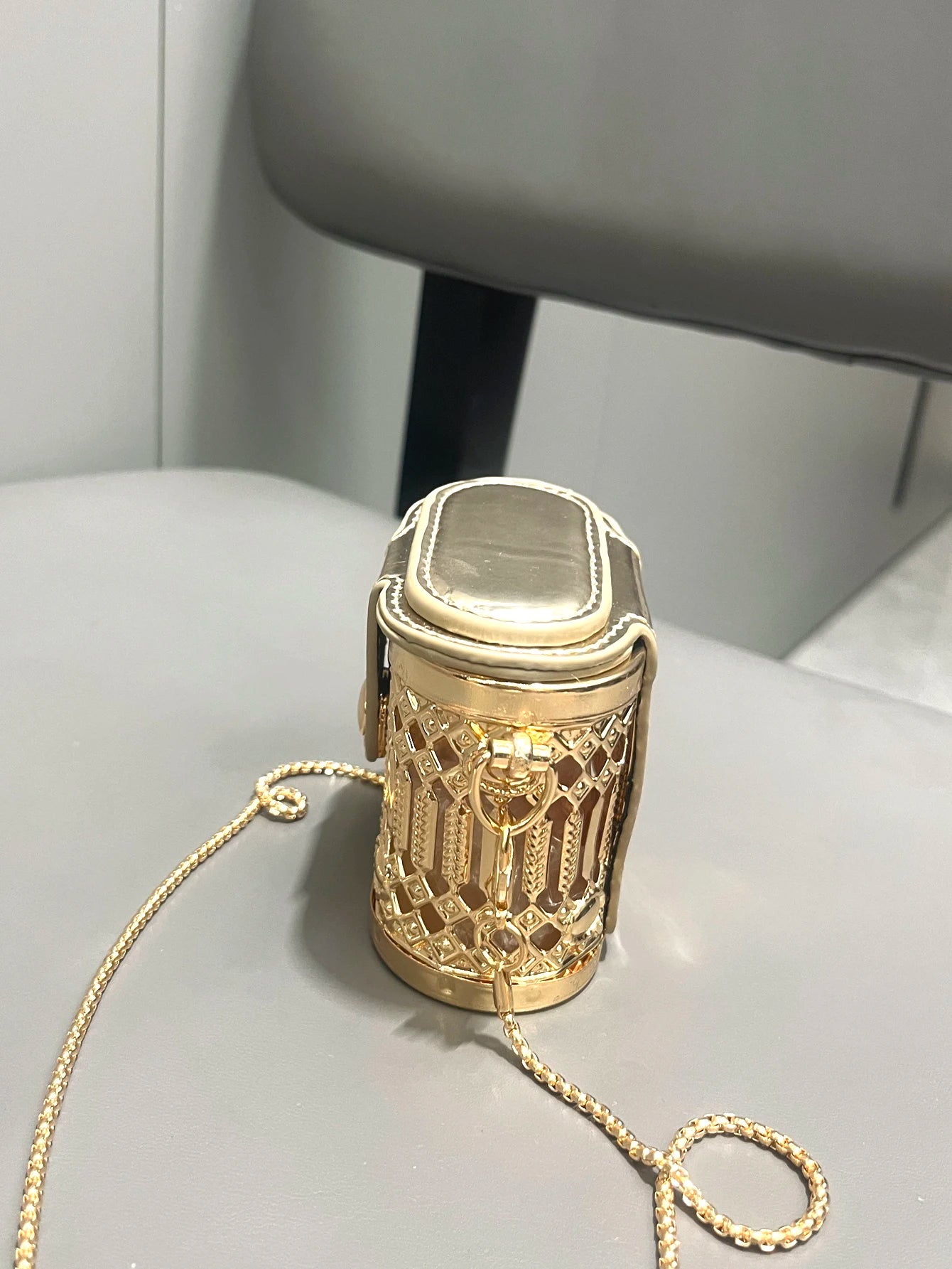 Super mini small  bag Golden luxury Designer shoulder bags Evening bag Purses and handbag funny metal shape Clutch purse Party