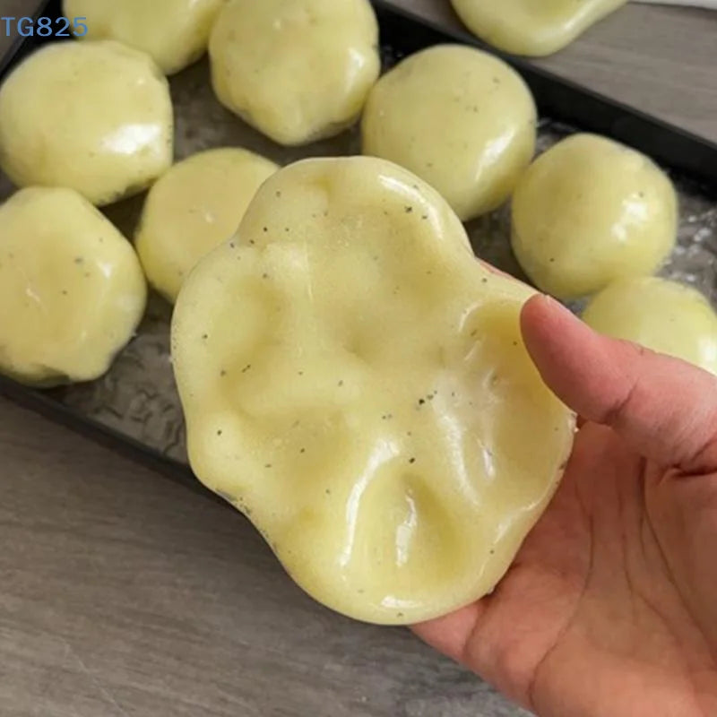 【AN】Realistic Mashed Potato Squeeze Ball, Textured Crinkle Sound Stress Relief Squeeze Toy, Sensory Fidget Toys Relaxing Gifts