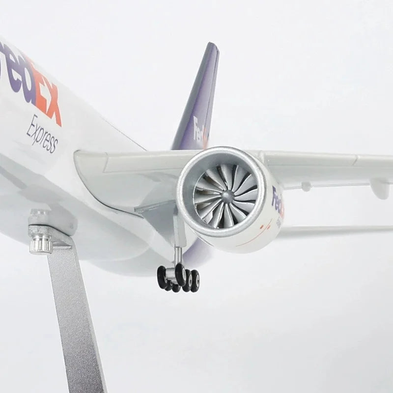 47cm Resin Model Aircraft B777 Fedex Cargo Airways Diecast 1/157 Scale Airplanes With Display Stand For Aviation Hobby Ornaments