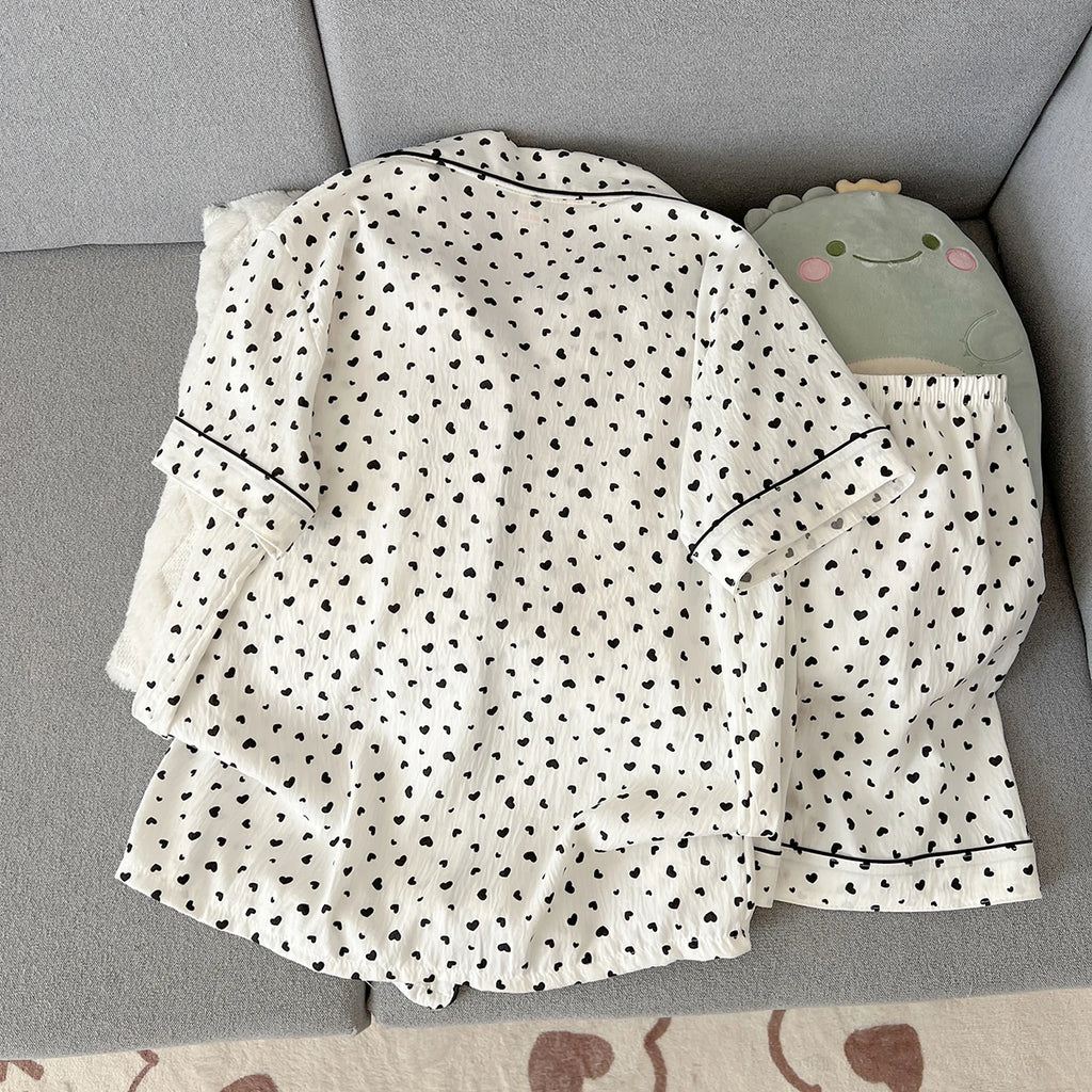 Women's Summer Thin Pajamas with Heart-Shaped Pattern, Short-Sleeved Shorts, Sweet and Cute, Can Be Worn Outside in Summer, Two-Piece Home Wear Set