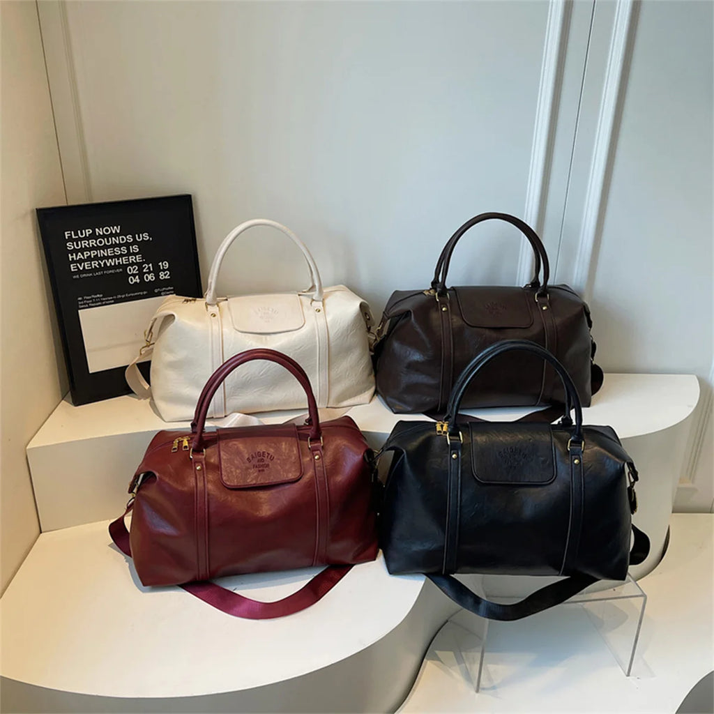 Large Capacity Retro Patent Leather Crossbody Bag Glossy PU with Zipper Adjustable Strap Shoulder Bag for Daily Commute