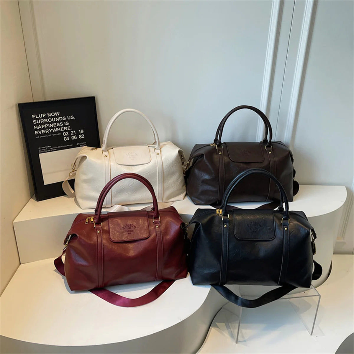 Large Capacity Retro Patent Leather Crossbody Bag Glossy PU with Zipper Adjustable Strap Shoulder Bag for Daily Commute