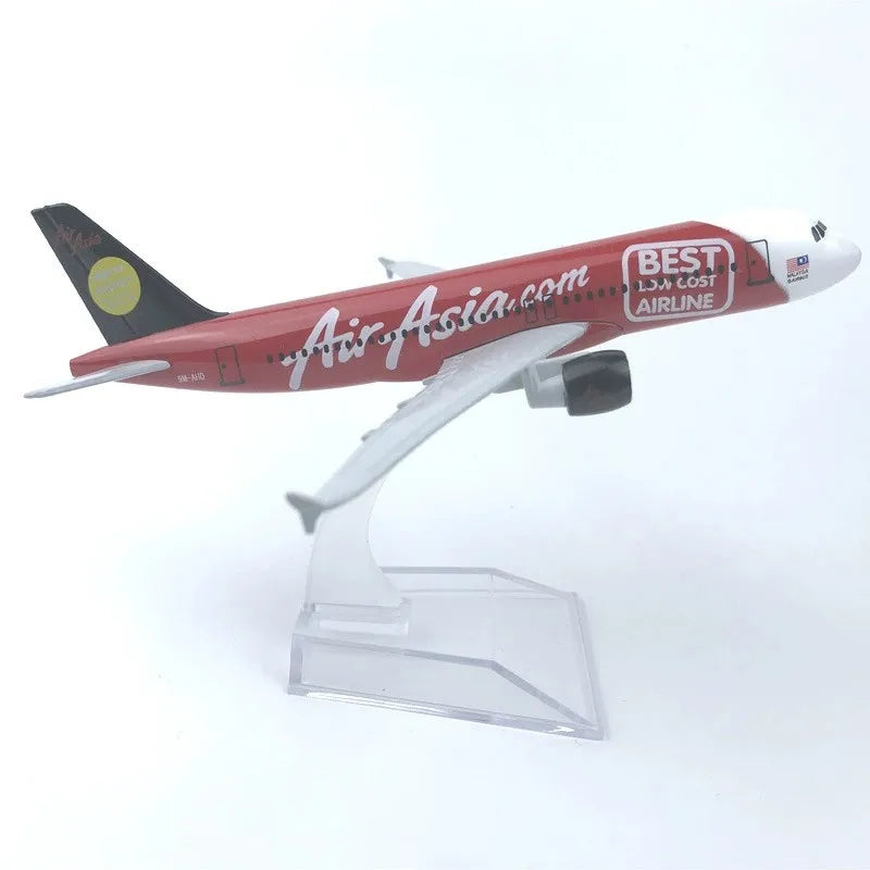 Toy 16CM A320 Series Aircraft Model Diecast Alloy Airplane ﻿320 1/400 Scale With Plane Base Adult Children Gift