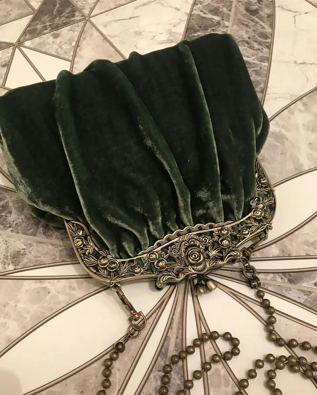 Lost In Vintage Velvet Fabric Soild Purse Metal Frame Kiss Lock Evening Clutch Nickel Farmyard Accessory for Evening Wear Party