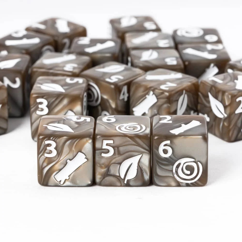 7Pcs Shield D6 Game Dices 6 Sides D6 Cubes New Design 16mm Standard Polyhedral Dice Set for Tabletop Role Playing Board Games