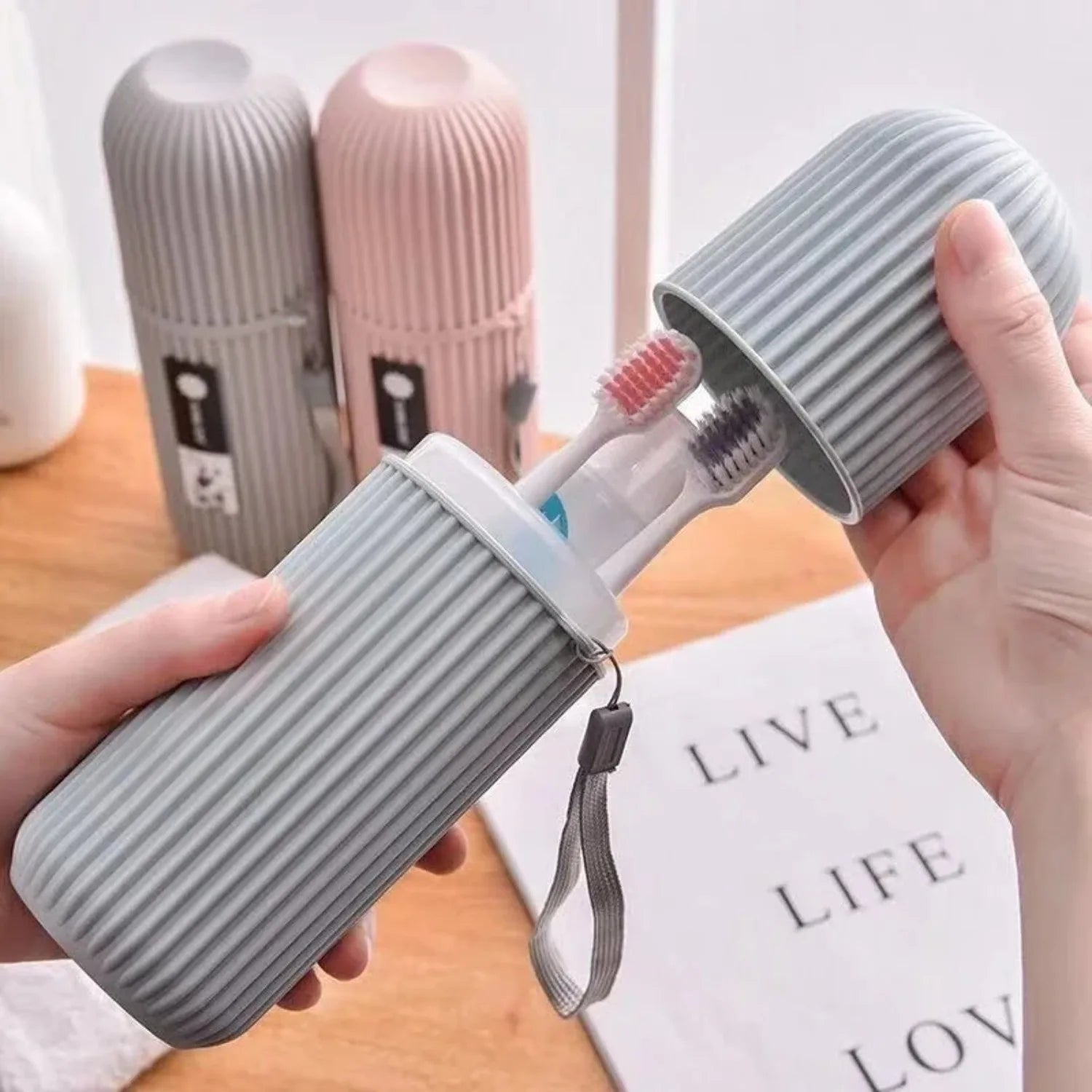 3pcs Toothbrush Travel Containers Transparent Portable Toothbrush Case Outdoor/business Trip/travel Acessories