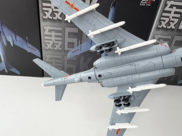 1: 144 Scale Diecast Chinese Air Force H6K Aircraft Models Alloy Strategic Fighter For Children Toy Planes Gifts Room Decoration