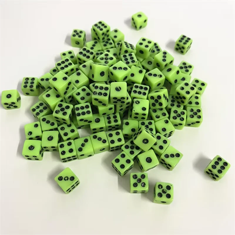 50Pcs/lot 8*8*8mm 6colors Plastic White Gaming Dice Standard Six Sided Cube For Decider Birthday Parties Board Game