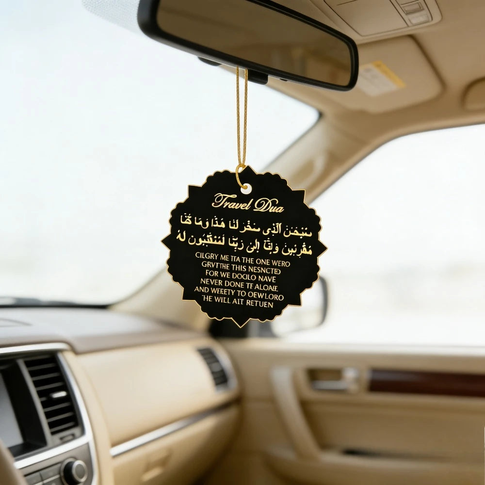 Islamic-style travel prayer acrylic tag with Arabic and English prayers, an Eid gift suitable for seeking blessings.