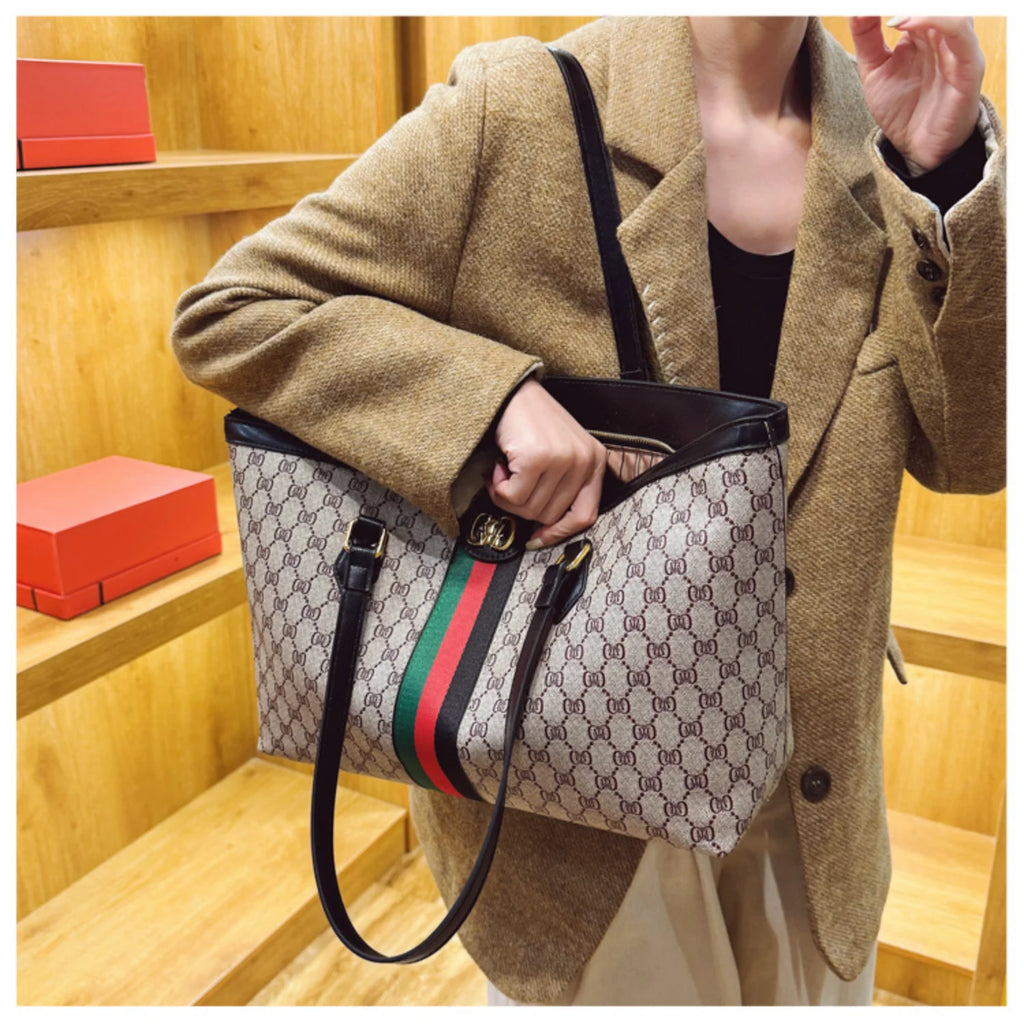 New Women's Luxury Coffee Floral Handbag with Red Green Striped Design Soft Leather Large Capacity Underarm Bag Fashionable