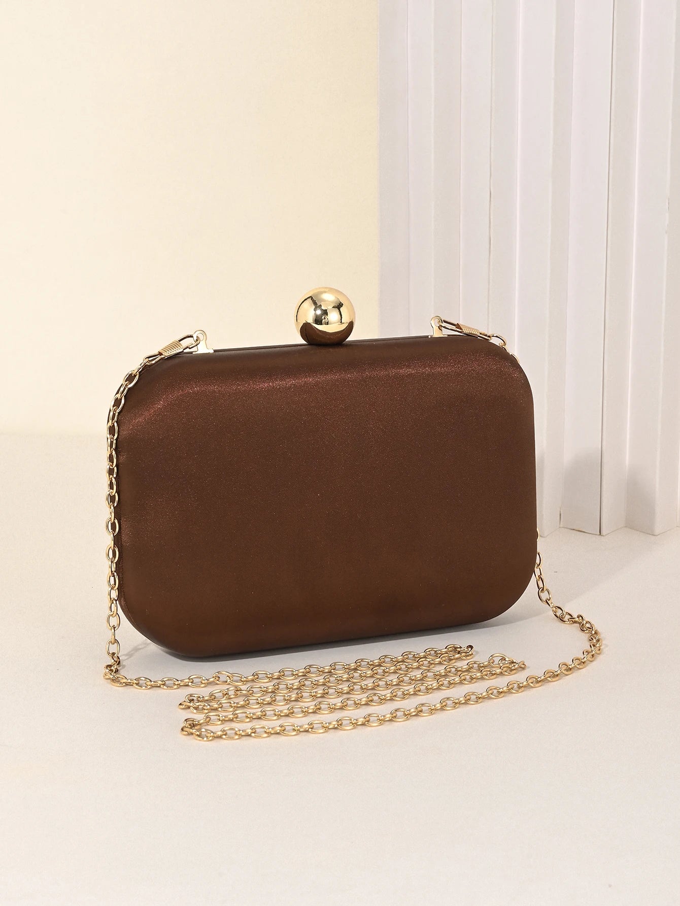 Ladies' evening bag, vintage satin clutch square bag, elegant evening bag with golden spherical lock and detachable chain