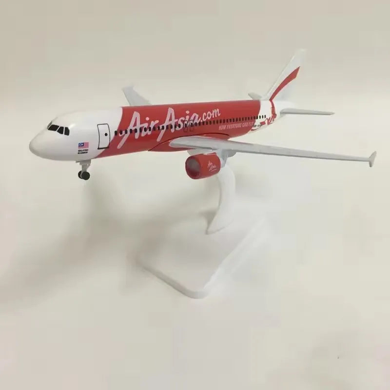 20CM Alloy Metal Airplanes A320 Red Air Asia Airways Plane Model 1:400 Scale Airbus Replica Model Ornament with Landing Gear