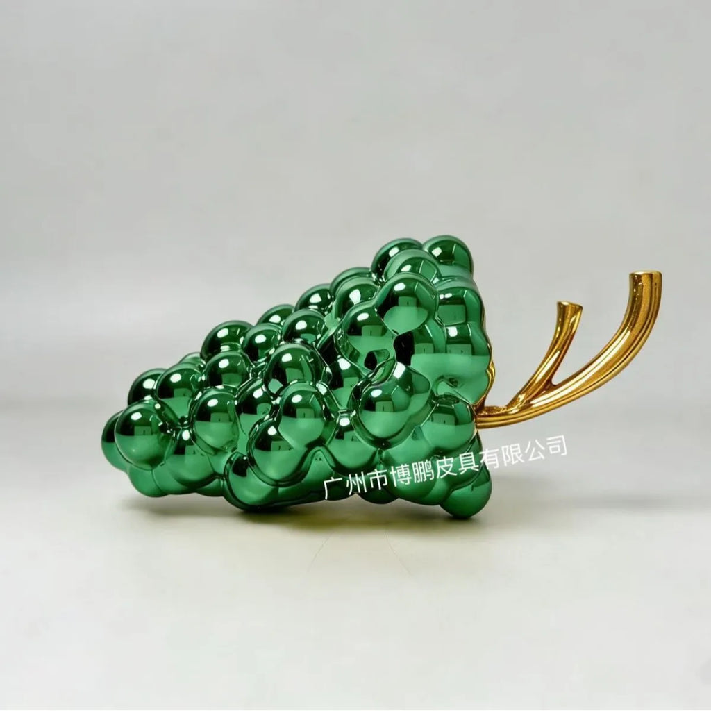 New grape-shaped dinner bag chain grab bag fashion personality celebrity