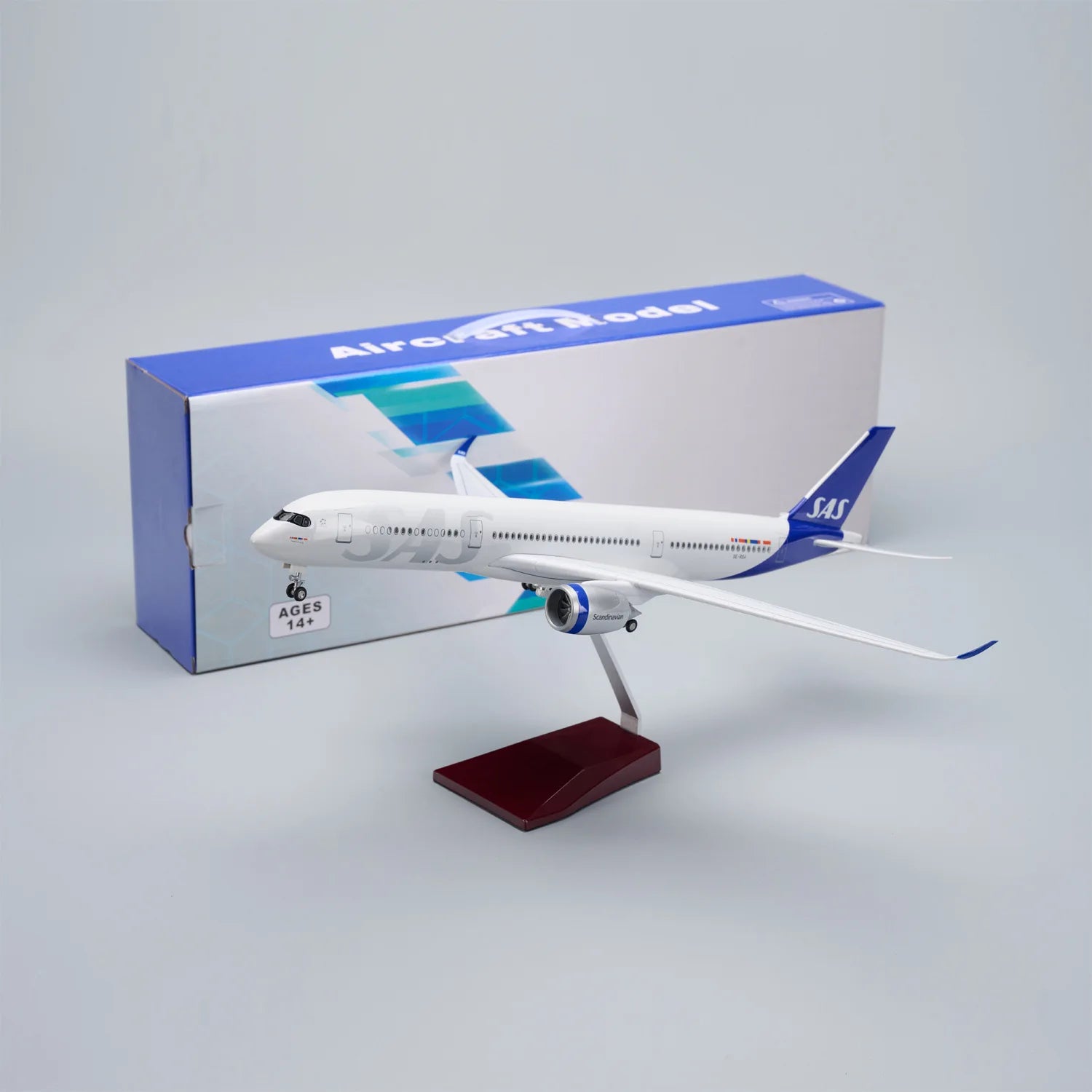 47cm Large Scale SAS A350 Airplane Model Resin Diecast Model plane with Landing Gear Wheel for Collections Display or Toy Gift