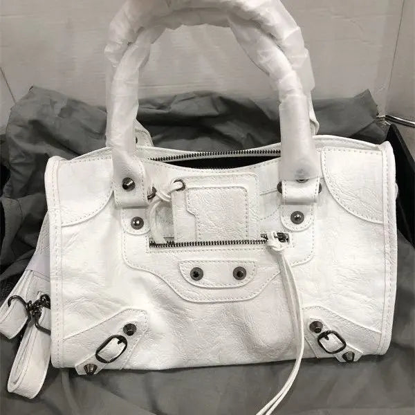 New 2026 Autumn and Winter Handbag Crossbody Large Capacity City Motorcycle Shoulder Bag Tote Bag for Women Luxury Handbags