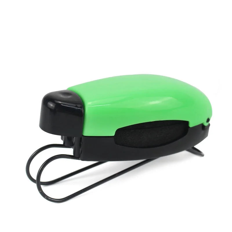 Universal S-type Car Glasses Clip Sun Visor Sunglasses  Eyeglasses Card Pen Holder Clip Auto Ticket Holder Auto Case