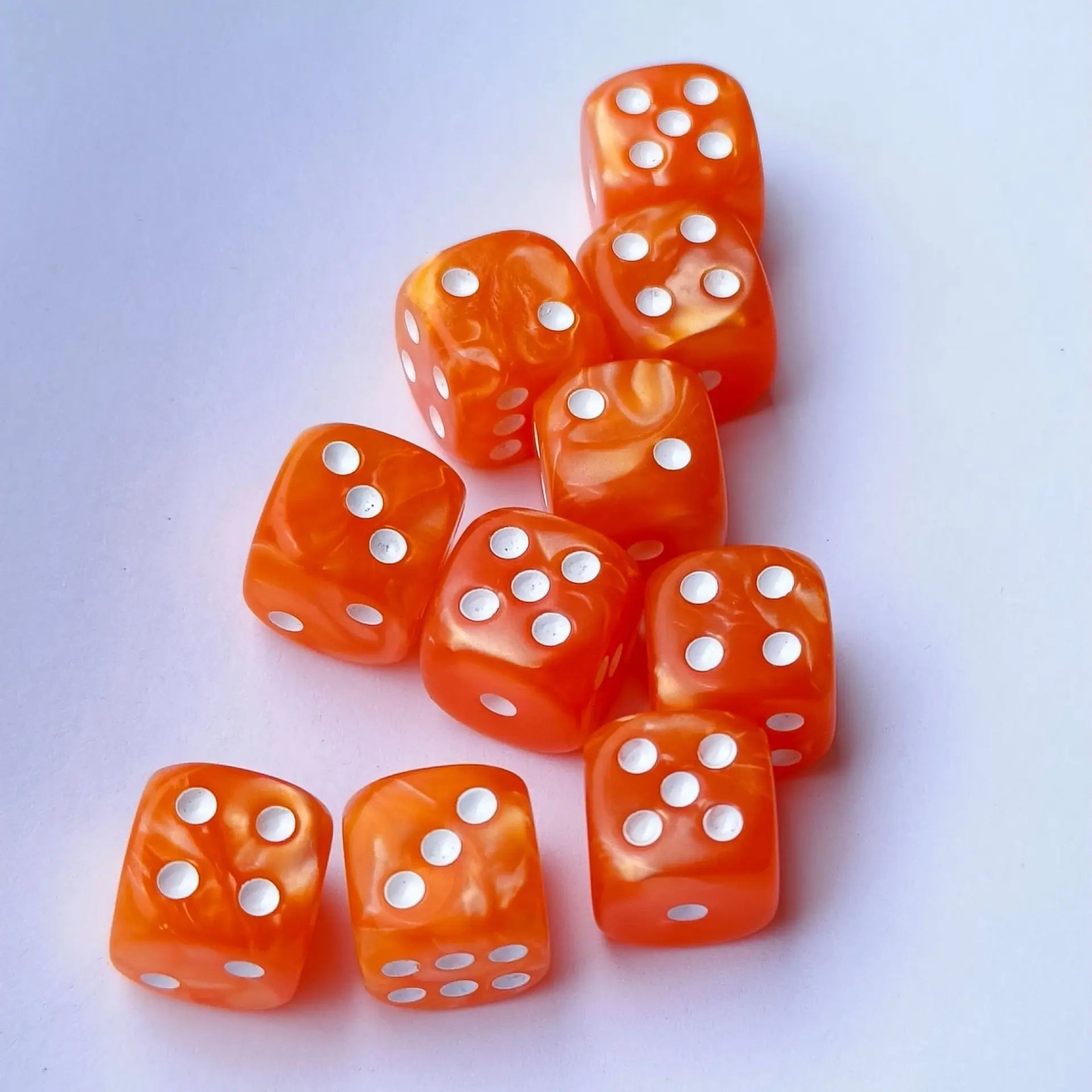 10PCS Set of 12mm Round Pearl Pattern Point Dice Digital Dice Set Rpg COC Dnd Board Game Running Group Entertainment Dice Dnd