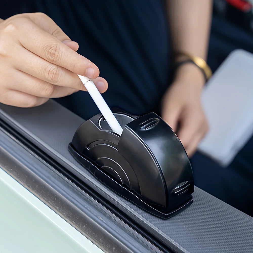 1pc Car Ashtray, Convenient Ash Storage, Open the Lid to Prevent Ash Flying Car Supplies Ashtray, Be for Car Window Ash Storage