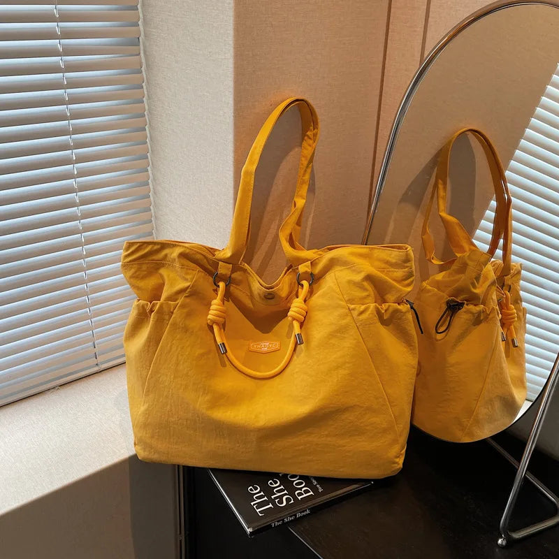 vacation spring outing, waterproof large-capacity shoulder bags, commuting to work, versatile accommodation luggage bags