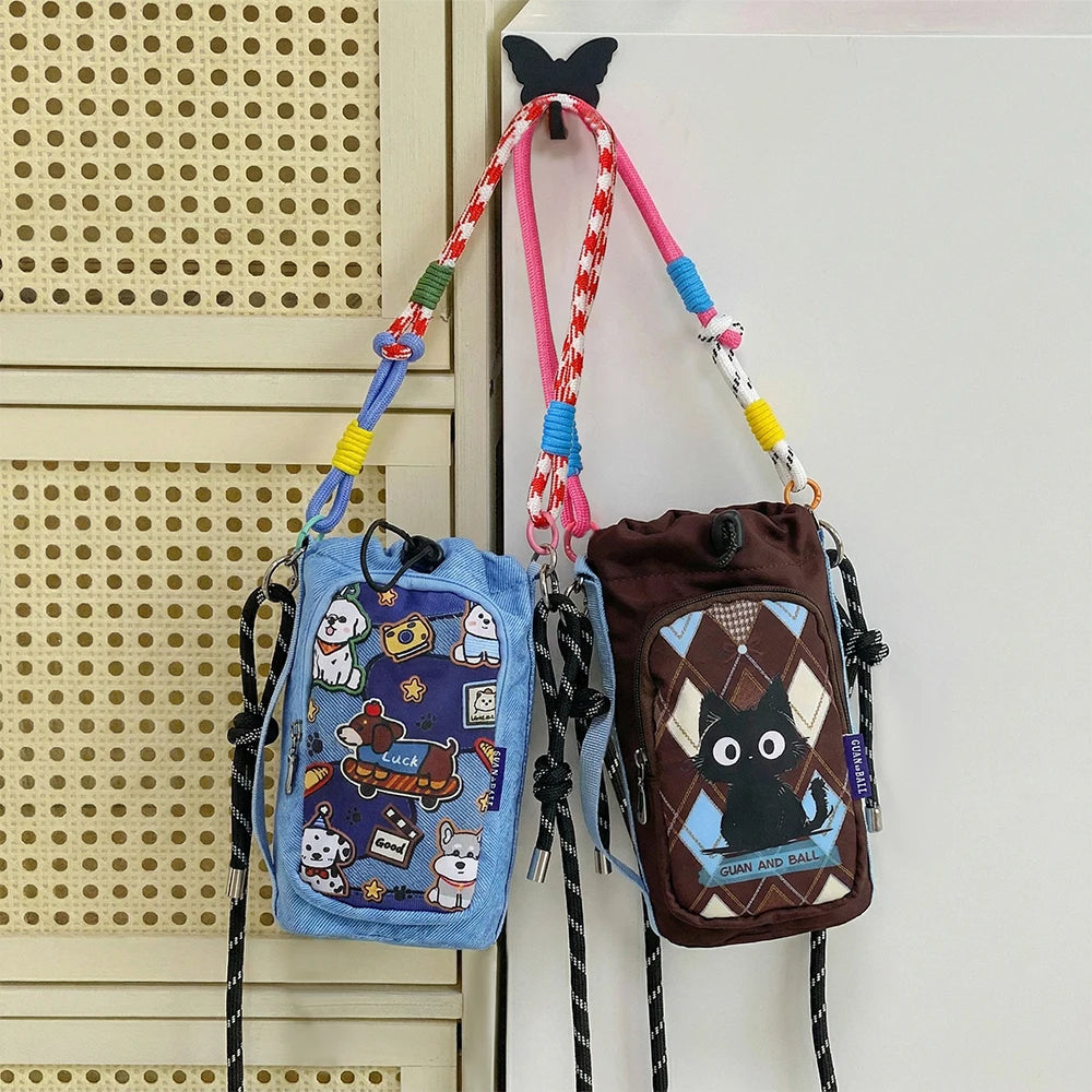 2026 New Illustrator-Designed Dopamine Lightweight Water Bottle Bag Crossbody Bag Outdoor Phone Casual Bag
